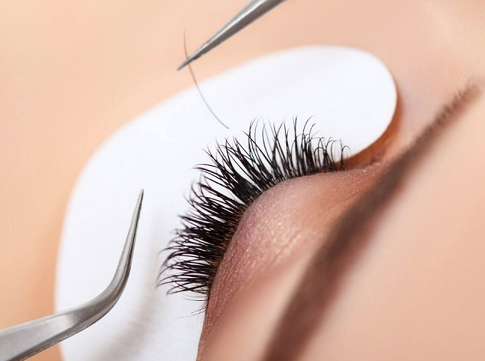 اکستنشن مژه بهتره یا کاشت؟