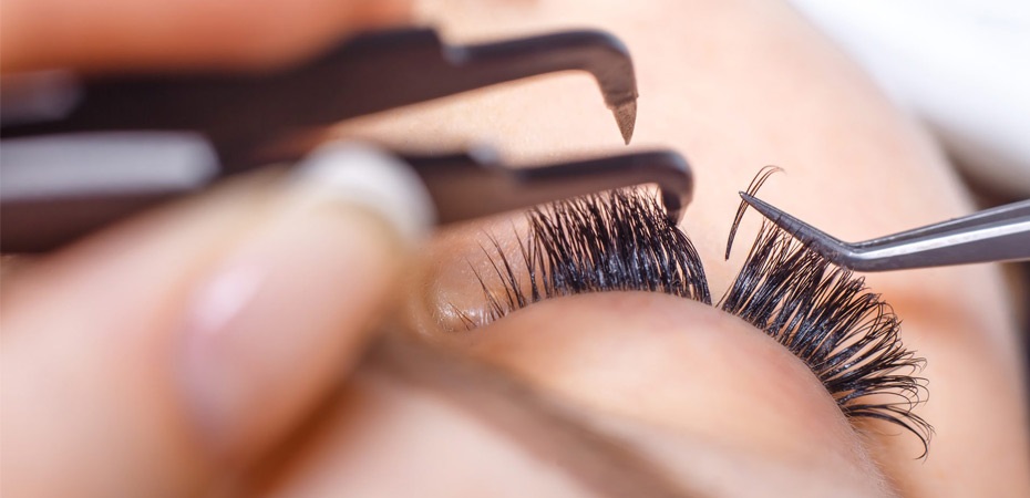 خدمات تخصصی زیبایی مژه با ماندگاری بالا